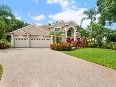 1412 SW Bent Pine Cove