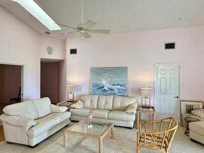 6231 SE Ames Way, Hobe Sound, FL 33455