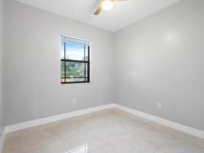 3585 NE 5th Street, Homestead, FL 33033