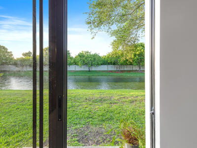 3585 NE 5th Street, Homestead, FL 33033