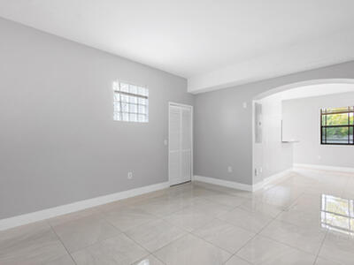 3585 NE 5th Street, Homestead, FL 33033