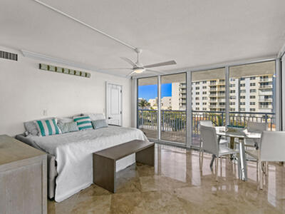 3546 S Ocean Boulevard, South Palm Beach, FL 33480