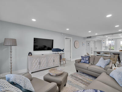 2871 N Ocean Boulevard, Boca Raton, FL 33431