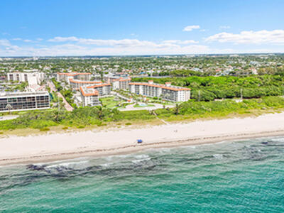 2871 N Ocean Boulevard, Boca Raton, FL 33431