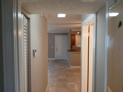 522 Trace Circle, Deerfield Beach, FL 33441