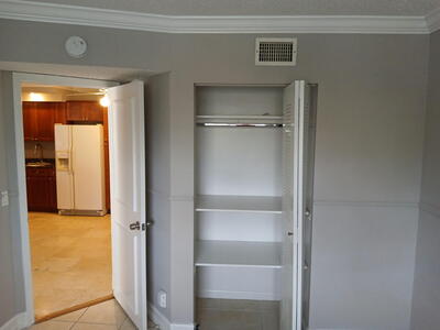 522 Trace Circle, Deerfield Beach, FL 33441