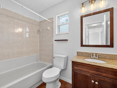 561 SE Karrigan Terrace, Port Saint Lucie, FL 34983