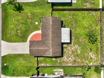 561 SE Karrigan Terrace, Port Saint Lucie, FL 34983