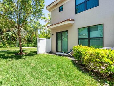 4111 Plum Tree Lane, Riviera Beach, FL 33410