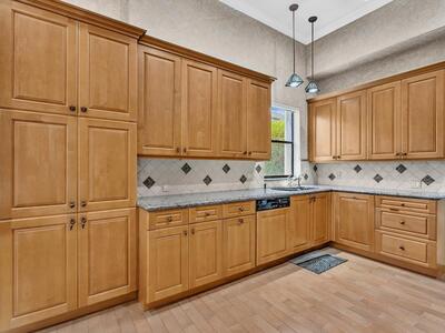 10122 Spyglass Way, Boca Raton, FL 33498