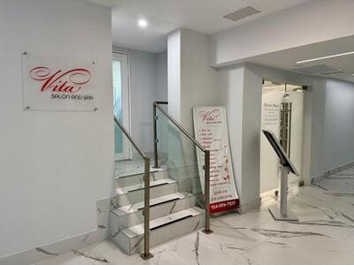 1890 S Ocean Drive, Hallandale Beach, FL 33009