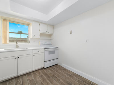 2567 Dudley Drive W, West Palm Beach, FL 33415