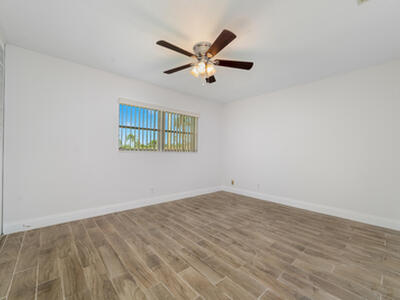 2567 Dudley Drive W, West Palm Beach, FL 33415