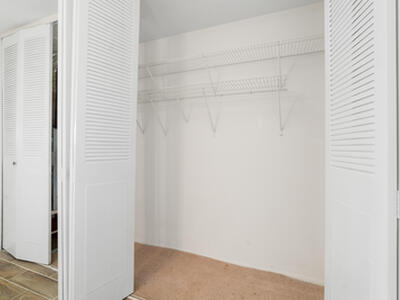 2567 Dudley Drive W, West Palm Beach, FL 33415