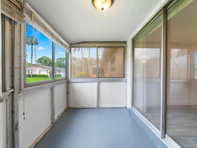 2567 Dudley Drive W, West Palm Beach, FL 33415