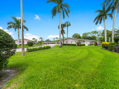 2567 Dudley Drive W, West Palm Beach, FL 33415