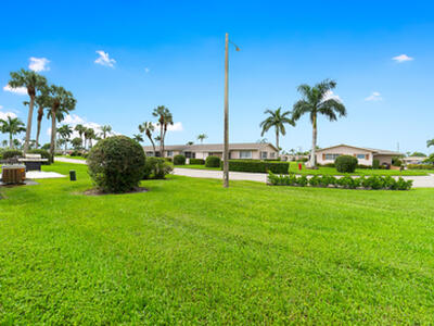 2567 Dudley Drive W, West Palm Beach, FL 33415