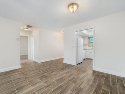 2567 Dudley Drive W, West Palm Beach, FL 33415