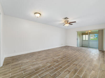 2567 Dudley Drive W, West Palm Beach, FL 33415