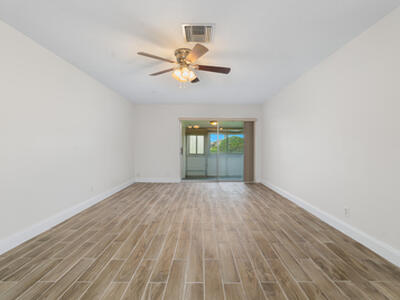 2567 Dudley Drive W, West Palm Beach, FL 33415