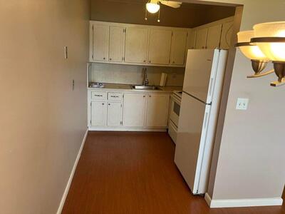 114 Salisbury E, West Palm Beach, FL 33417