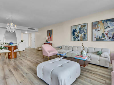 2000 Presidential Way