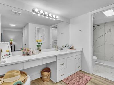 2000 Presidential Way, West Palm Beach, FL 33401