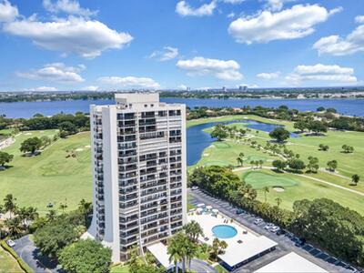 2000 Presidential Way, West Palm Beach, FL 33401