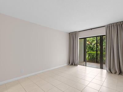 1723 Consulate Place, West Palm Beach, FL 33401