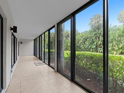 1723 Consulate Place, West Palm Beach, FL 33401