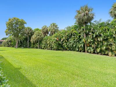 1723 Consulate Place, West Palm Beach, FL 33401