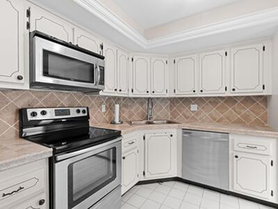 1723 Consulate Place, West Palm Beach, FL 33401