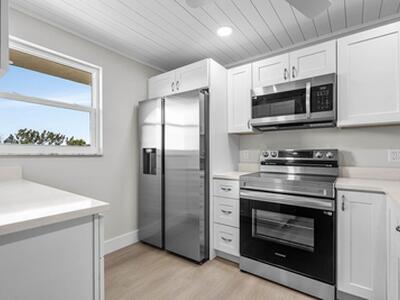 2601 NE 3rd Court, Boynton Beach, FL 33435