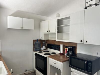 8698 Uranus Terrace, Lake Park, FL 33403