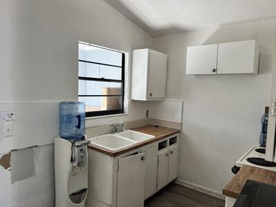 8698 Uranus Terrace, Lake Park, FL 33403