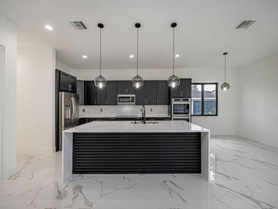 1701 SW Cannon Avenue, Port Saint Lucie, FL 34953