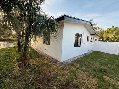 1449 SE 8th Street, Deerfield Beach, FL 33441