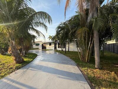 1449 SE 8th Street, Deerfield Beach, FL 33441