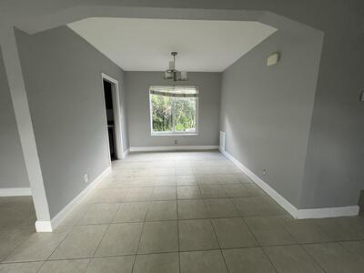 113 Edwards Lane, Palm Beach Shores, FL 33404