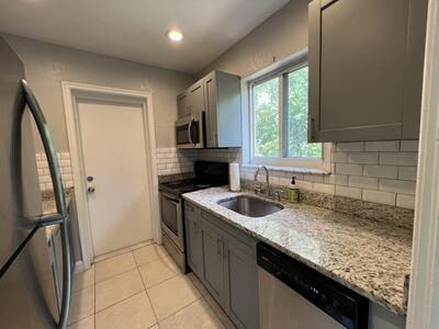 113 Edwards Lane, Palm Beach Shores, FL 33404