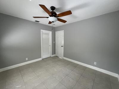 113 Edwards Lane, Palm Beach Shores, FL 33404