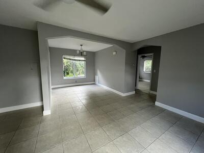 113 Edwards Lane, Palm Beach Shores, FL 33404