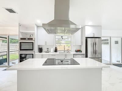 635 Kingbird Circle, Delray Beach, FL 33444