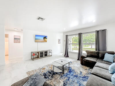 635 Kingbird Circle, Delray Beach, FL 33444