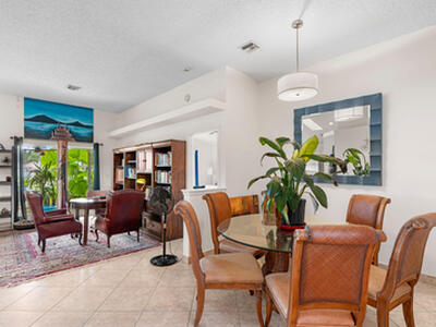 5078 Willow Pond W Road W, West Palm Beach, FL 33417