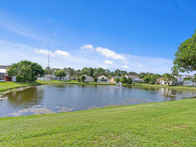5078 Willow Pond W Road W, West Palm Beach, FL 33417