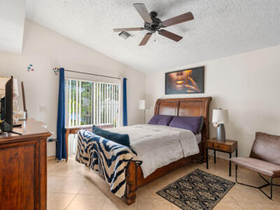 5078 Willow Pond W Road W, West Palm Beach, FL 33417