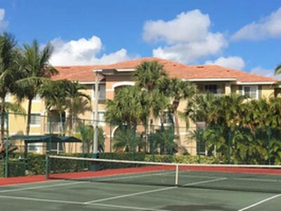 6492 Emerald Dunes Drive, West Palm Beach, FL 33411