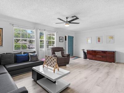 15 NE 18th Street, Delray Beach, FL 33444