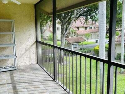 5720 Coach House Circel Circle E, Boca Raton, FL 33486